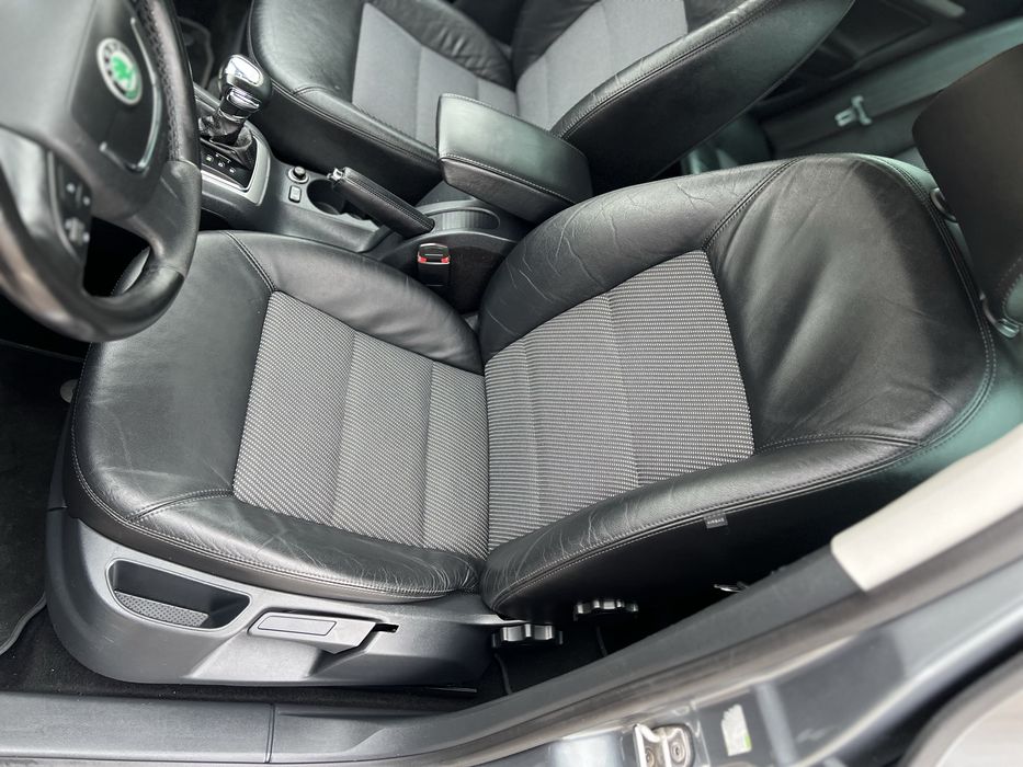 Продам Skoda Octavia A5 2.0 AKПП