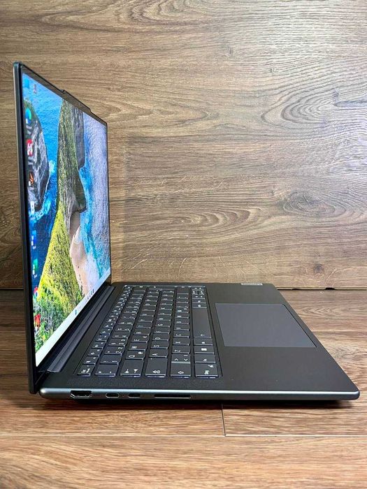 Lenovo Yoga Pro 9 14IRP8\RTX 4050 (6Gb)\i7 -13705H\32GB DDR5\512GB M2