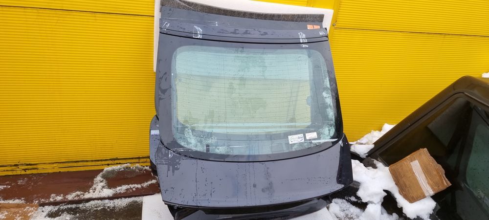 Klapa bagażnika tył tylna audi a5 bdb stan 8T8
