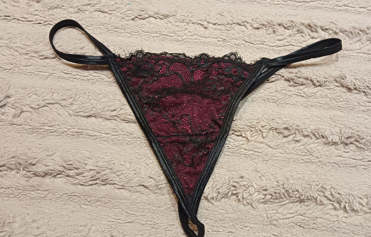 Gorset  lovehoney seksowna koszulka z pasem do pończoch