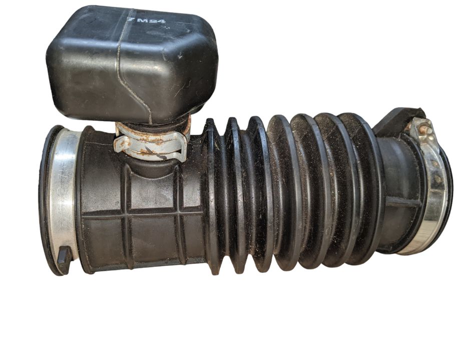 Патрубок впускной воздушного фильтра Honda CR-V 1.5 разборка