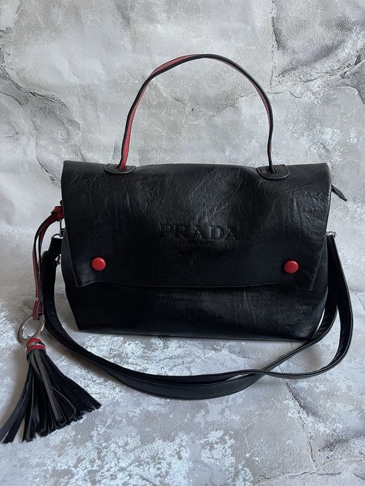 Сумка в стиле Prada