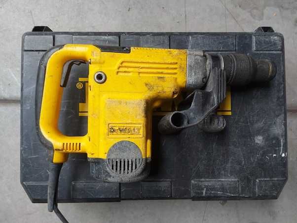 młot udarowy DEWALT D25830K SDS MAX