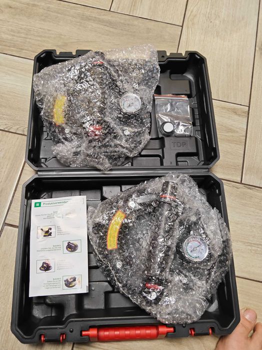 Вакумная присоска с манометрическим насосом