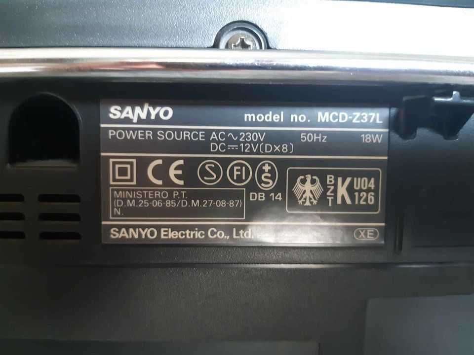 Rádio/ cd/cassetes/ Sanyo MCD-Z37L