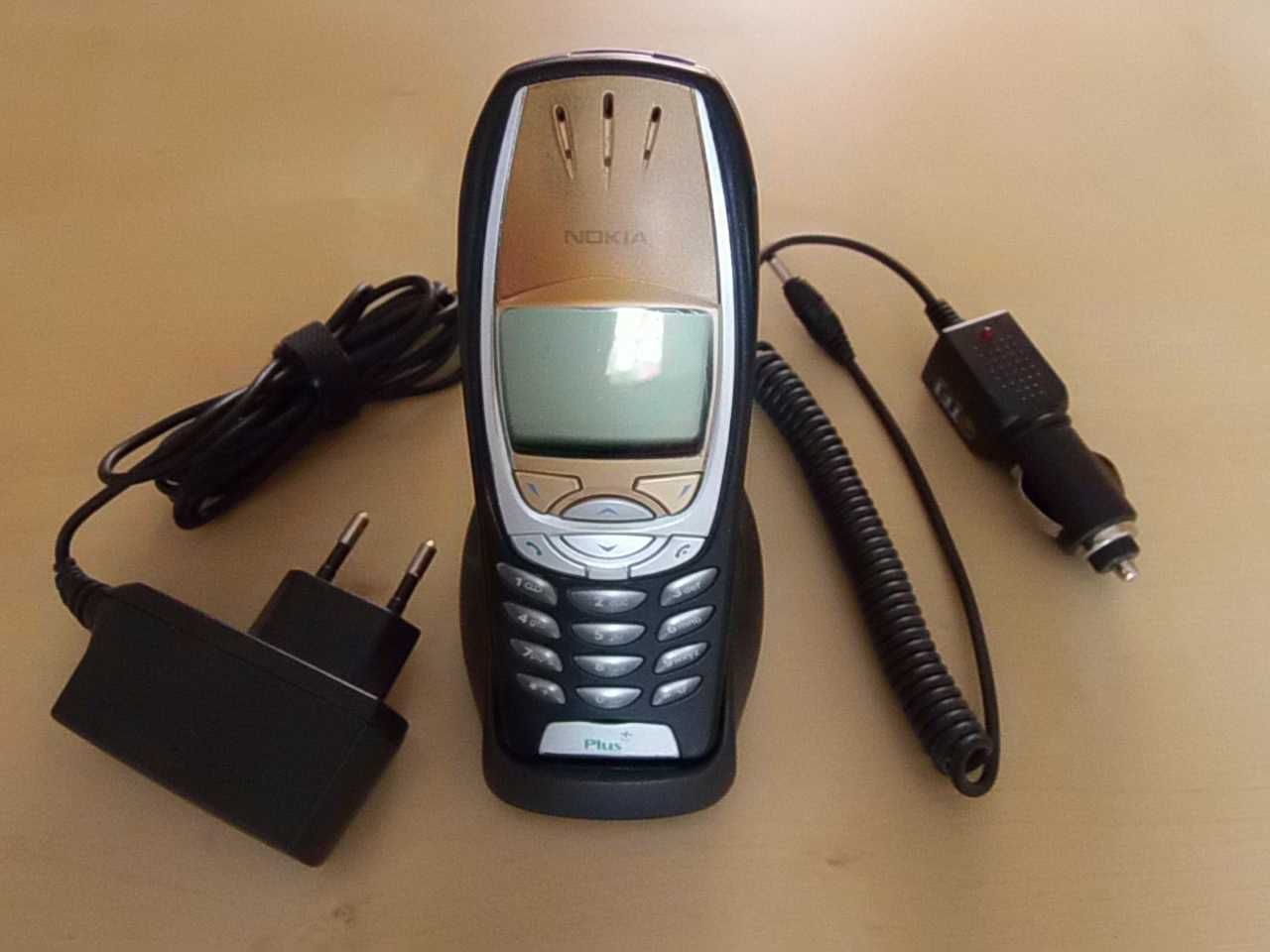 Nokia 6310i plus dwie ładowarki