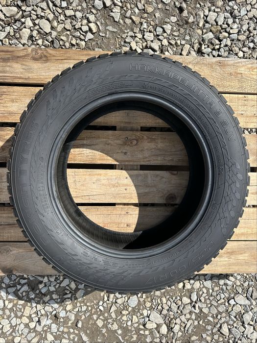 Зимові Шини 225 60 R17 Nokian Hakkapeliitta 9 SUV