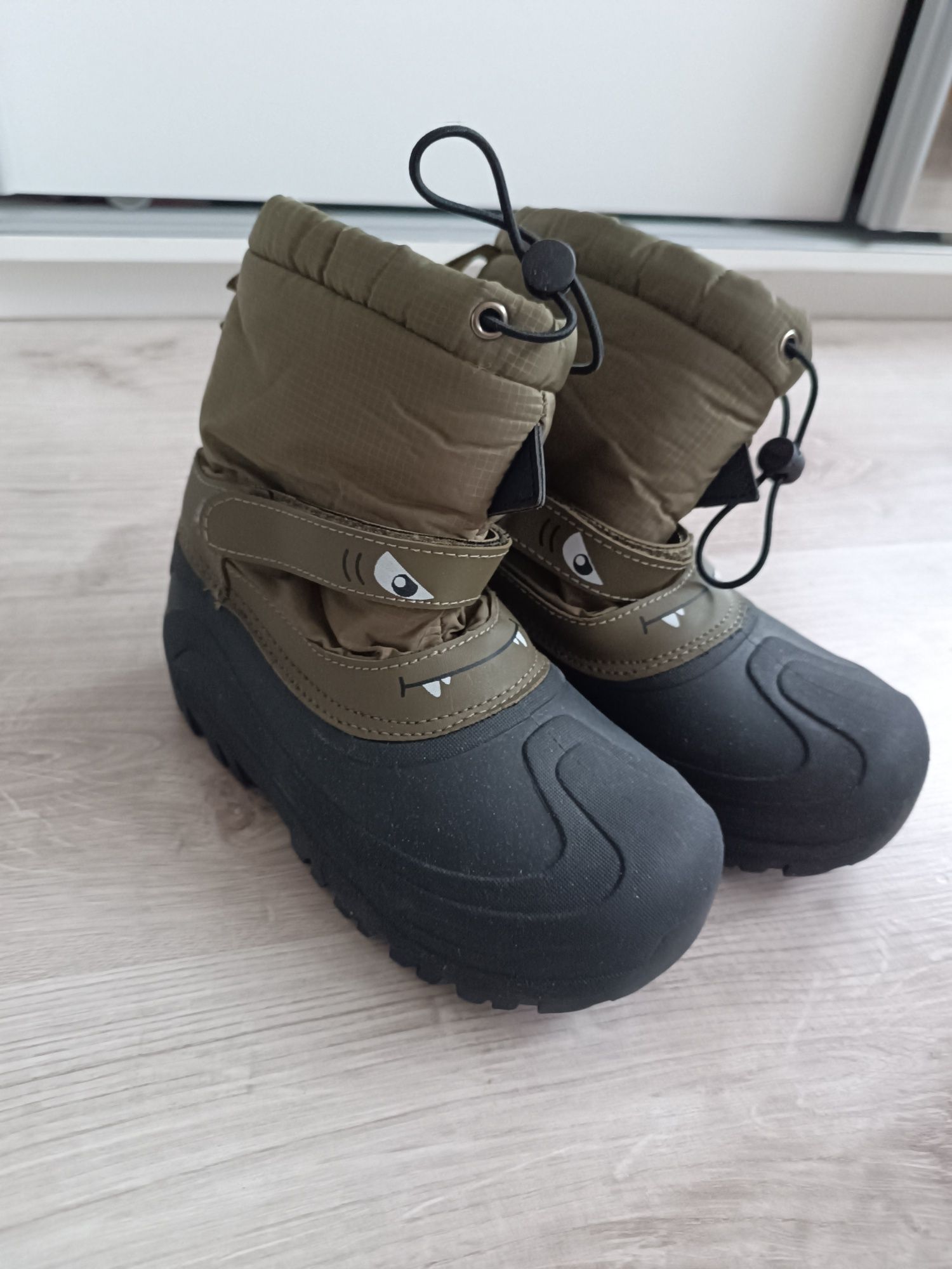 Śniegowce, buty zimowe dla chłopca Sinsay