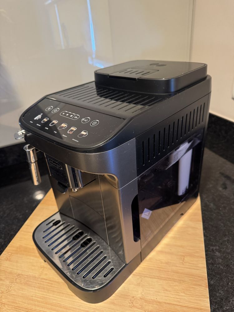 De'Longhi Magnifica Evo ECAM290.42.TB Titanium