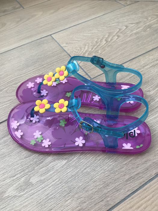 Дитячі босоніжки | тапки-в‘єтнамки