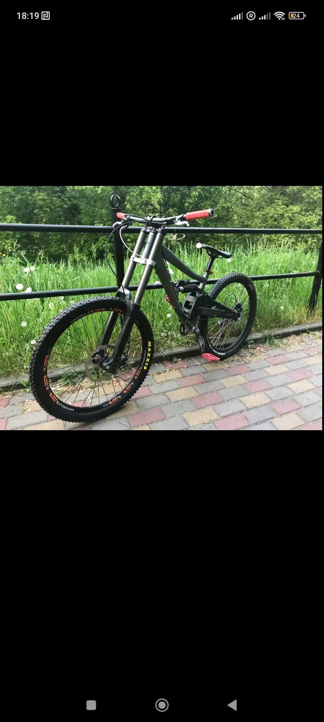 Велосипед Двухподвес Downhill