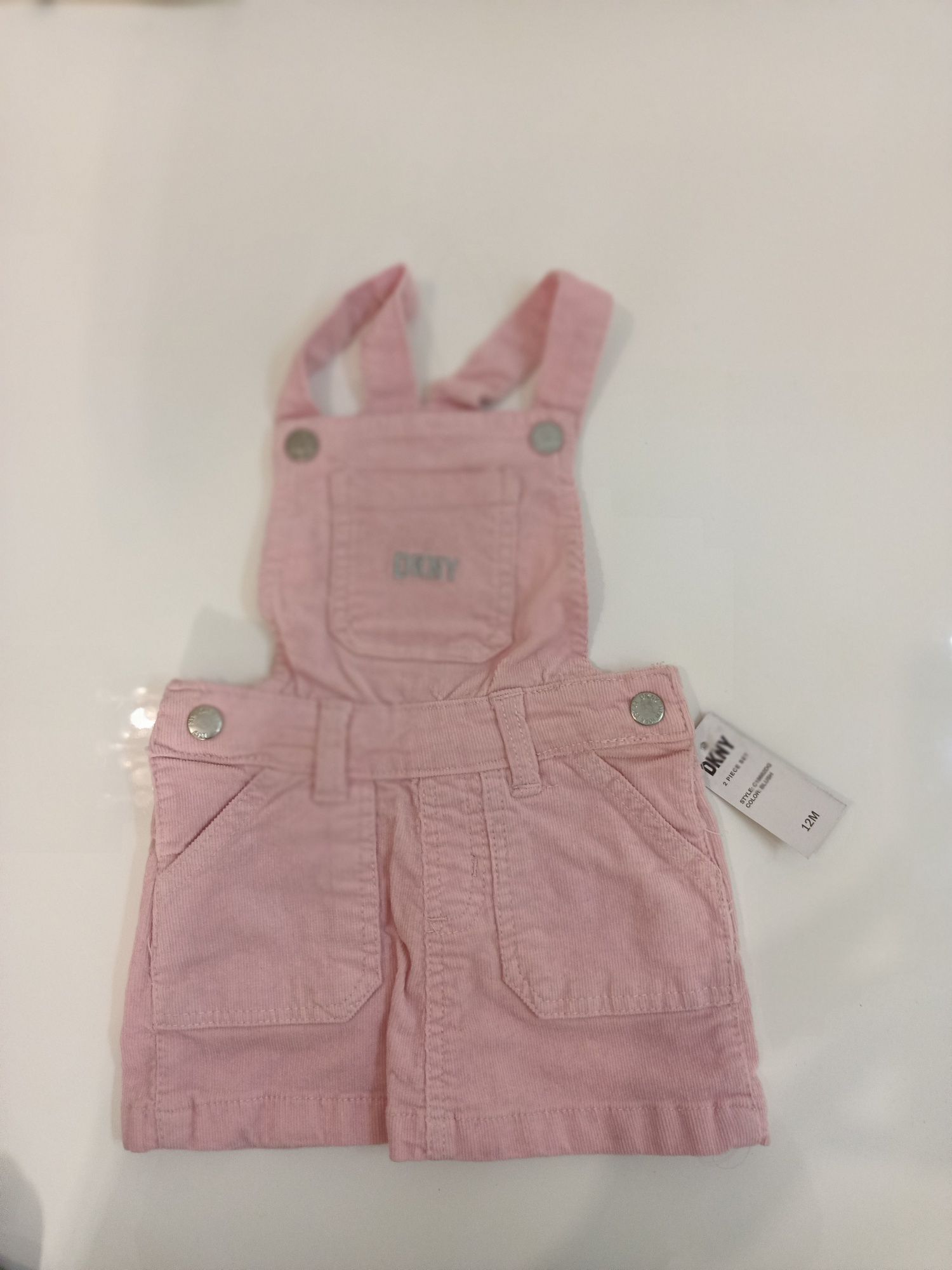 Nowe ogrodniczki DKNY rozm. 9-12m