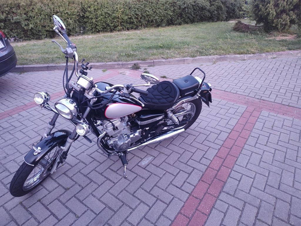 Honda rebel  125