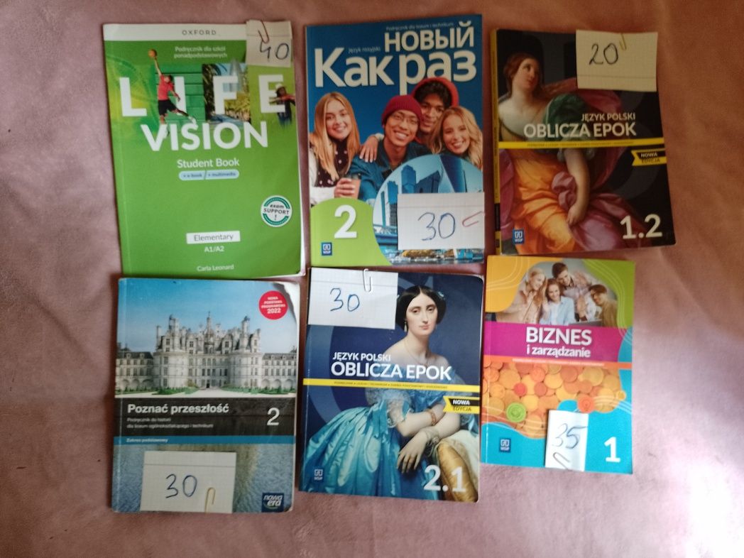 Sprzedam podręczniki  kl 1 i 2 liceum i technikum