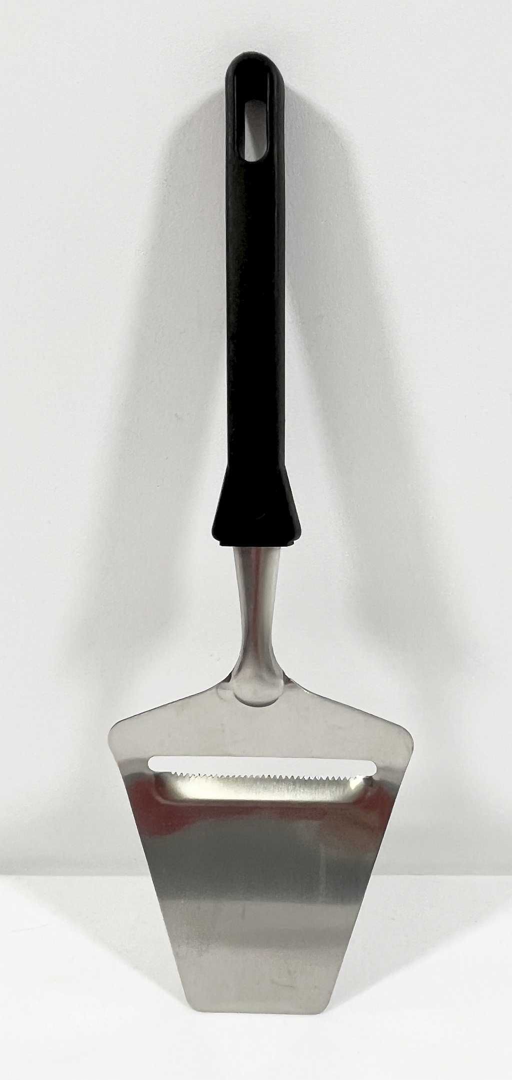 Ńóż -Krajalnica ręczna do sera marki WMF 23 / 8 cm