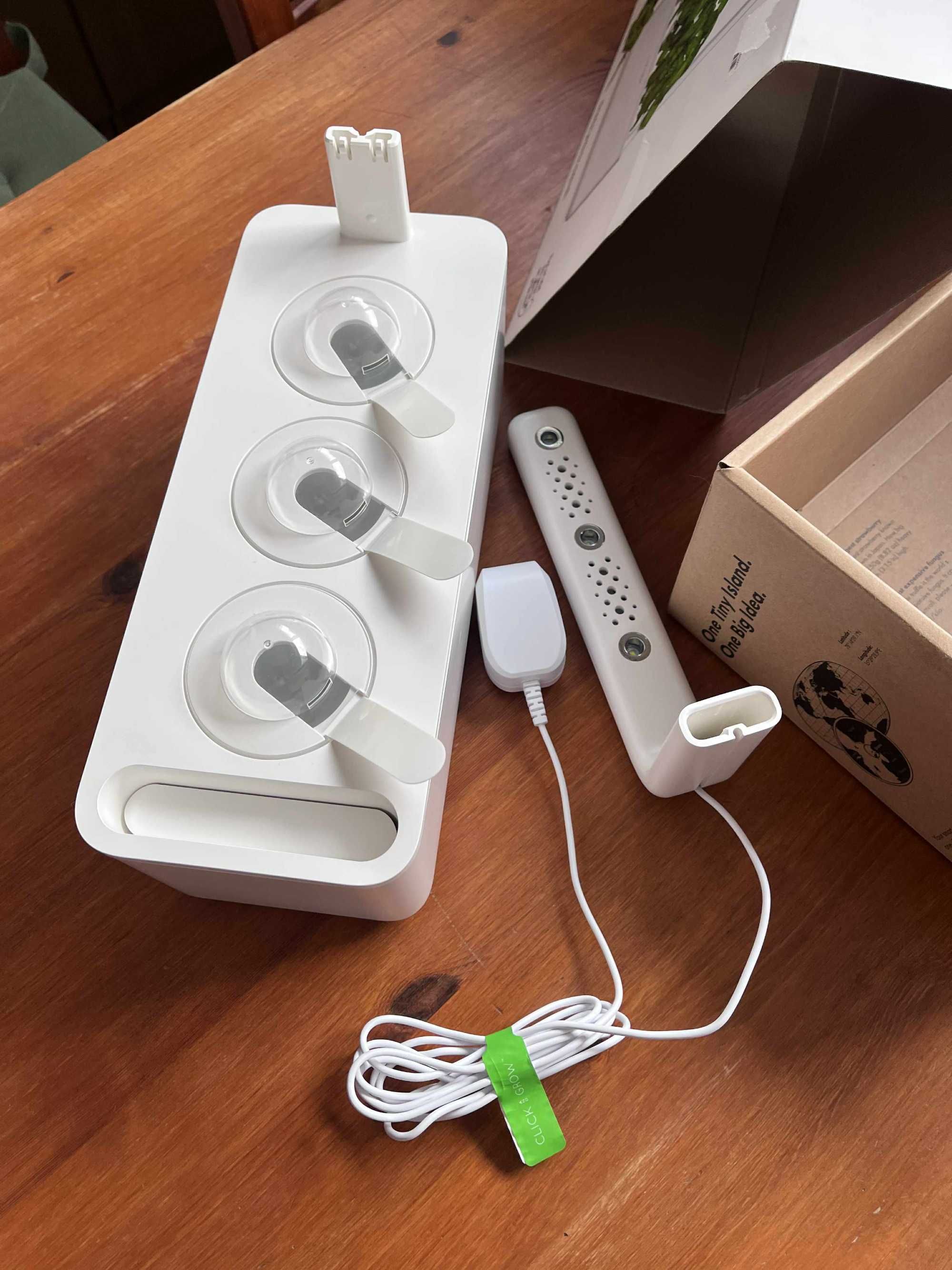 Click And Grow Click&Grow Inteligentna doniczka Smart Garden 3