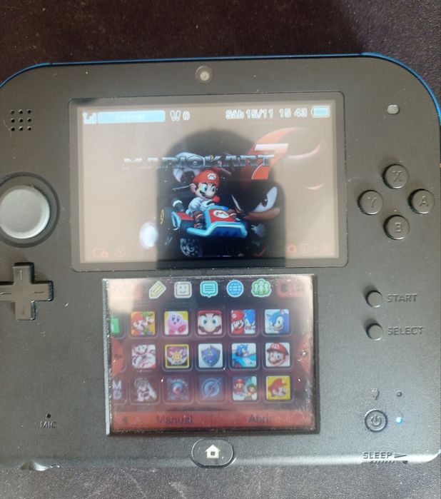 Nintendo 2DS Desbloqueado com carregador e cartão de 32GB