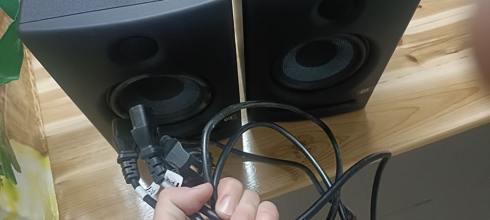 Presonus eris E5 par