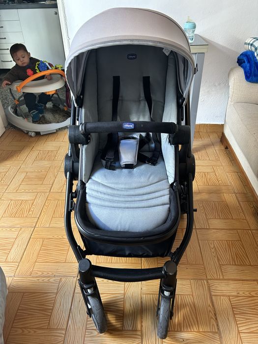 Carro bebê Chicco best friend