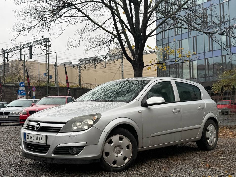 Opel Astra•1.6B•Ekonomiczny•Wygodny•Święta Otwarte•Zamiana