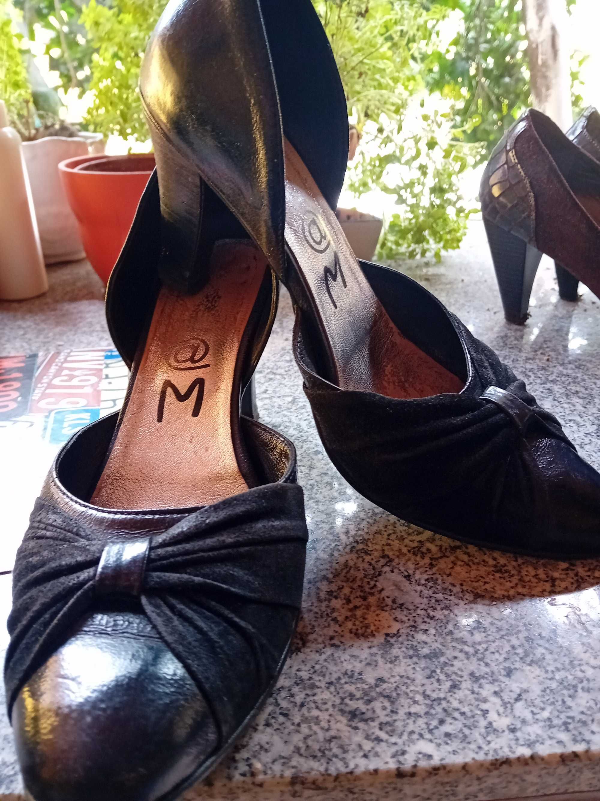 Sapatos tam. 38 em bom estado