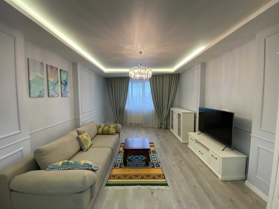 Оболонь Сдам Шикарну 2х кімнатну вул Героїв Полку Азов 8