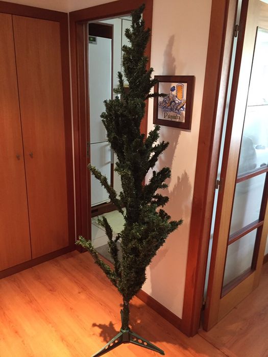 Árvores de natal 1,50 outra 1,8 m