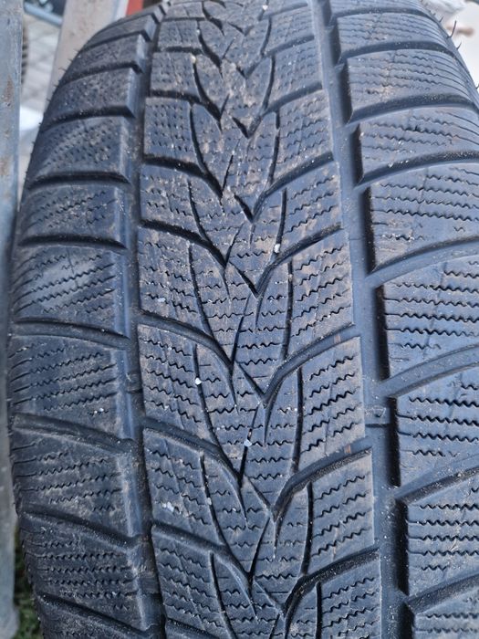 Opony zimowe 17 w dobrym stanie.