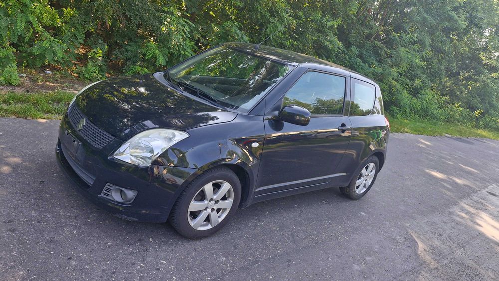 Swift bez rdzy 1.3 benzyna 160 tys km