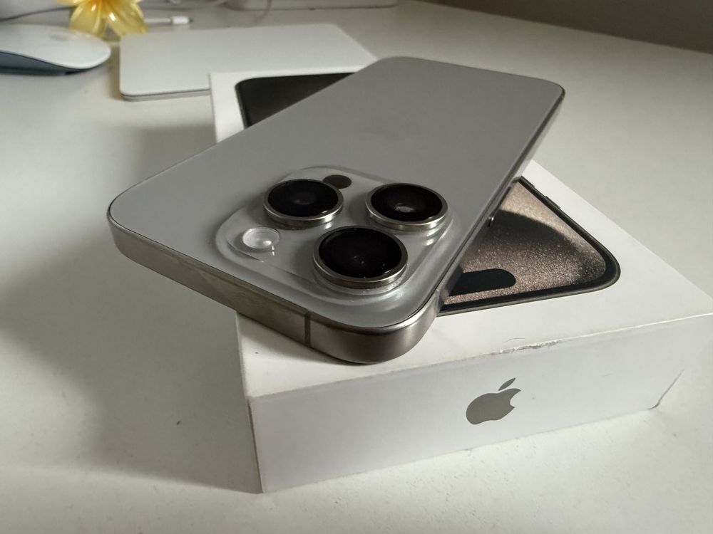 iPhone 15 Pro 256gb Natural Titanium Stan Idealny Oryg Bateria 95%
