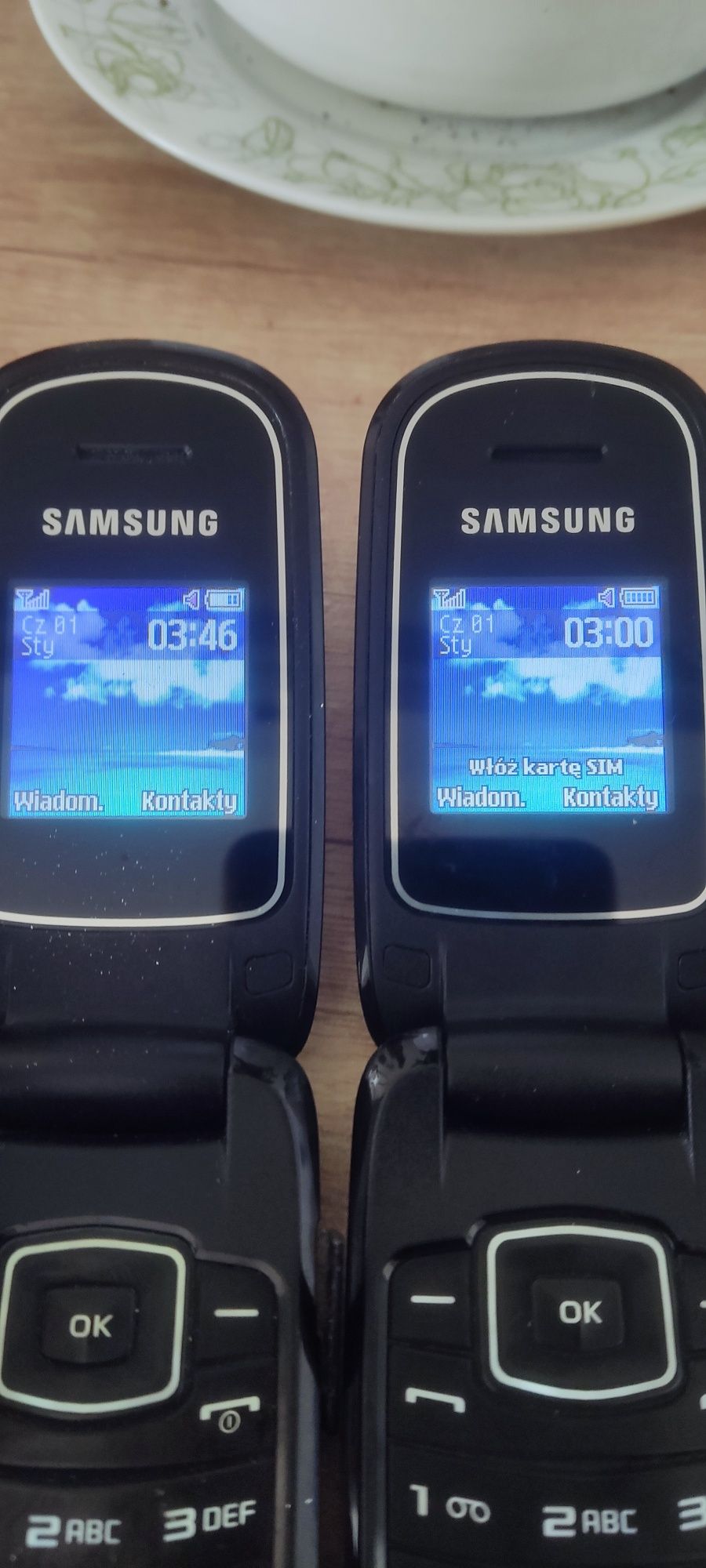 Samsung E-1150i 2sztuki