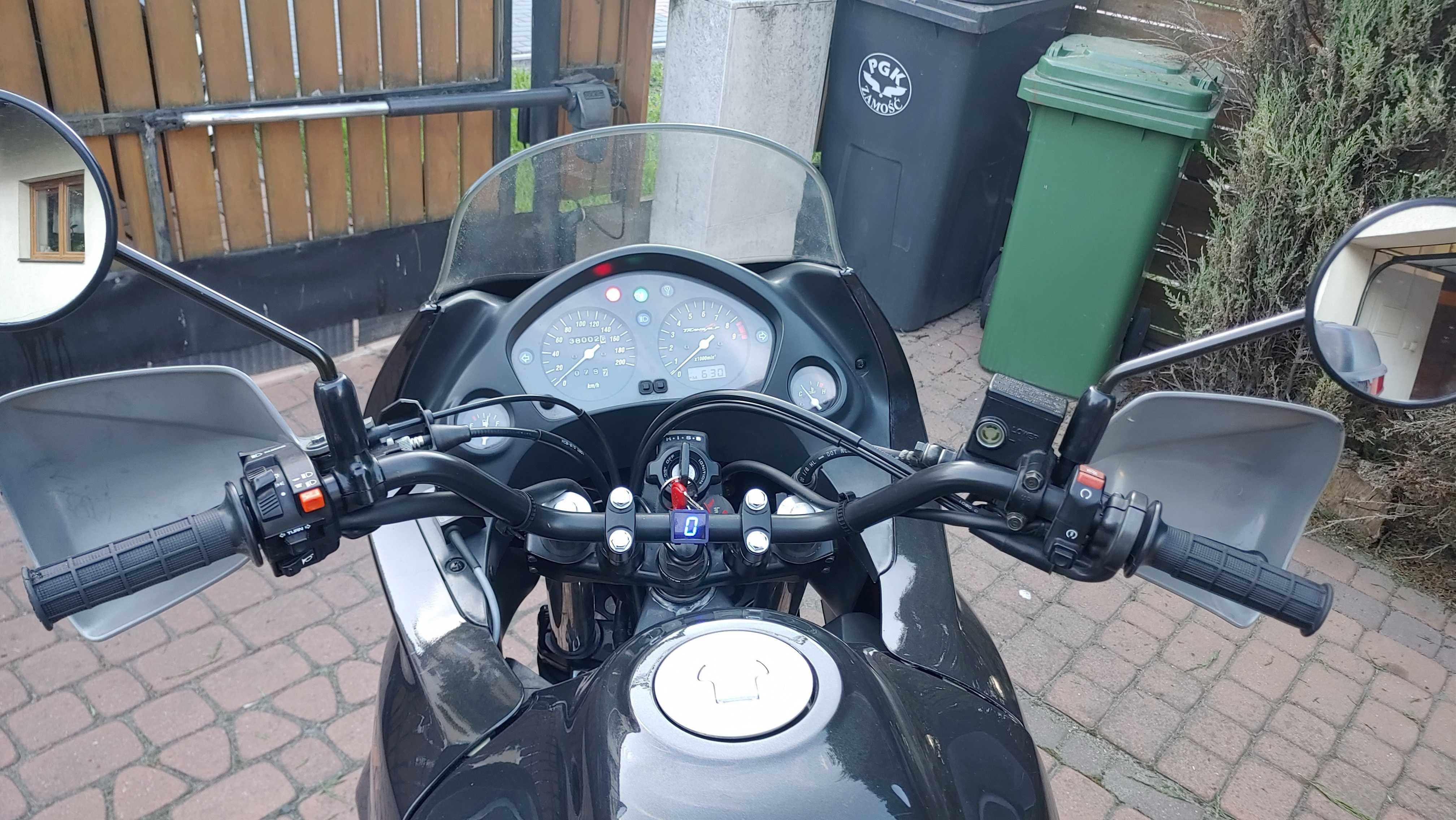 Honda Transalp 650