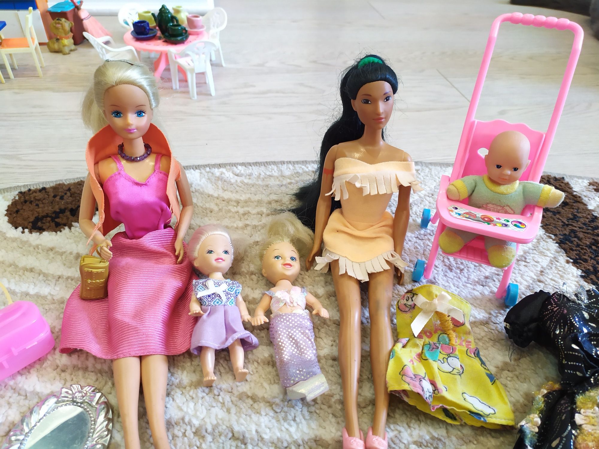 Куклы Барби Пакахонтас пупсики