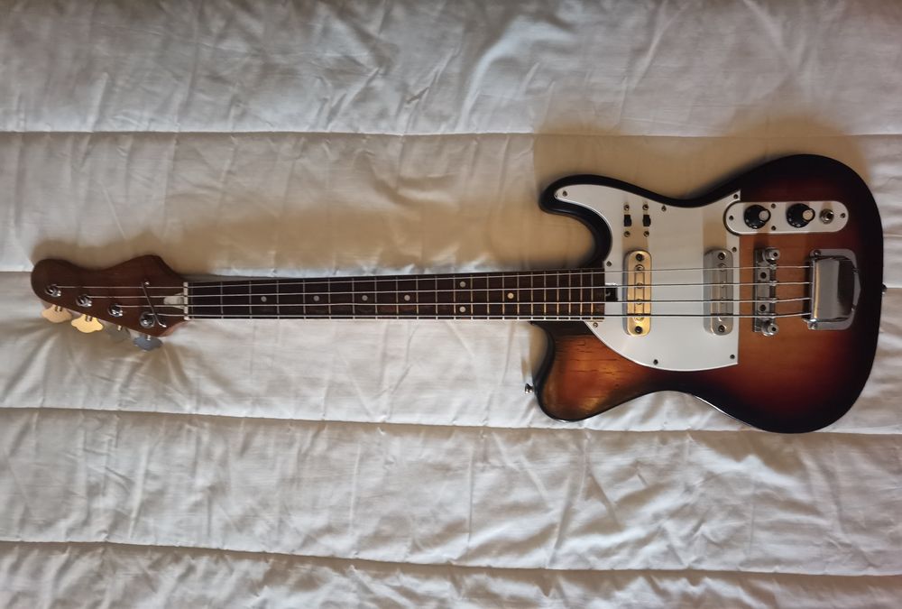 Baixo Jedson / Teisco piccolo bass