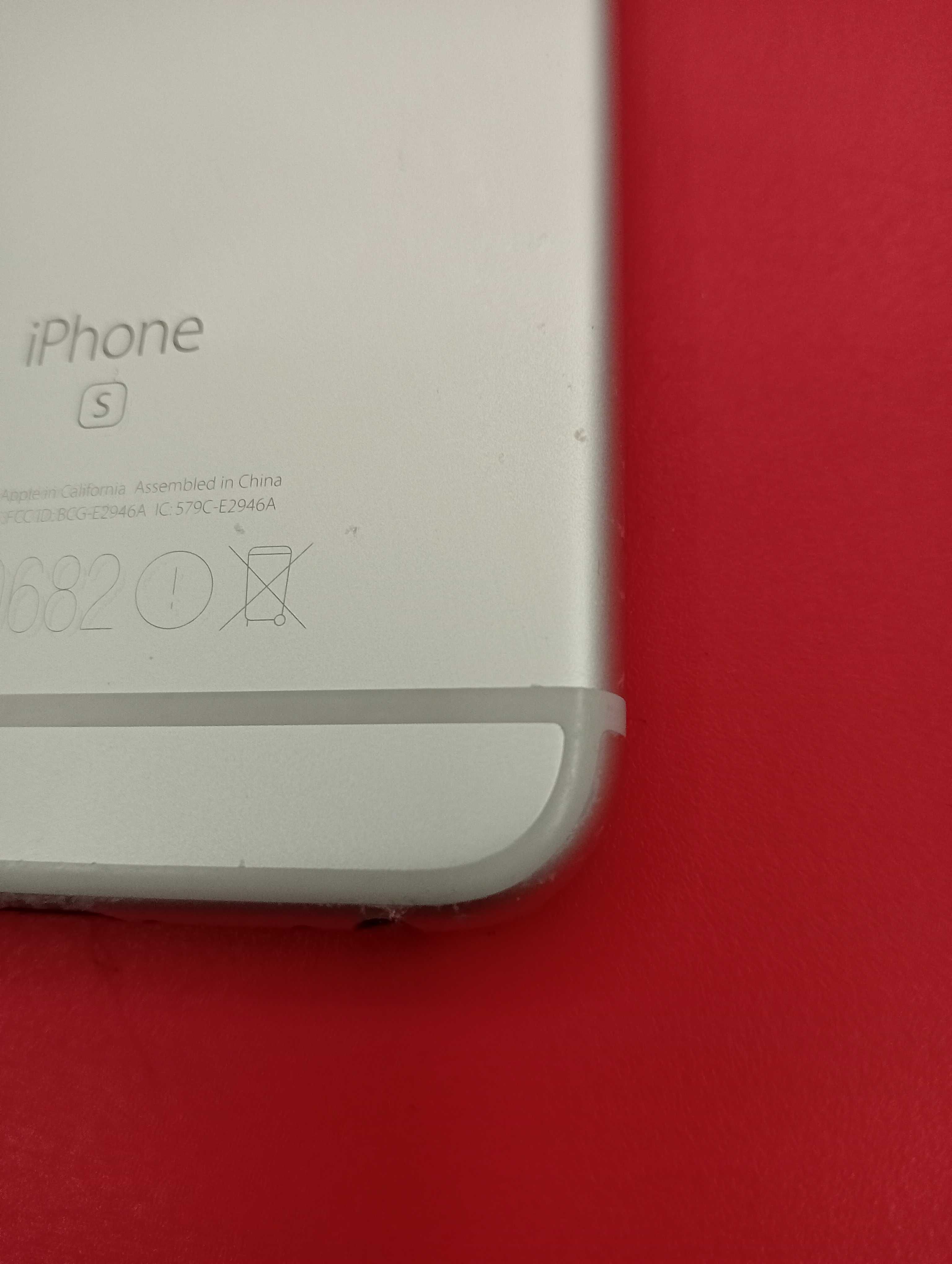 Apple iPhone 6S 2GB / 32GB srebrny - silver