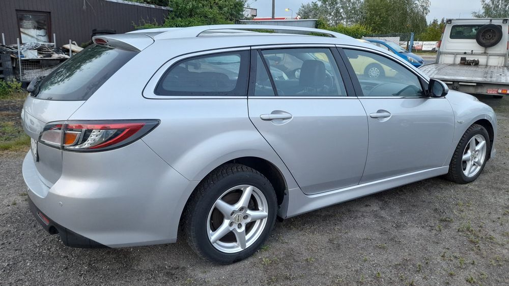 Mazda 6 mega wyposażona zarejestrowany 1 właściciel uszkodzony!czytaj