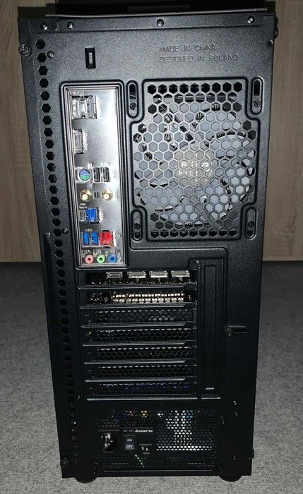 Komputer Ryzen 7800X3D | RTX 4070 Ti Super 16GB | 32GB DDR5 | 1 TB SSD