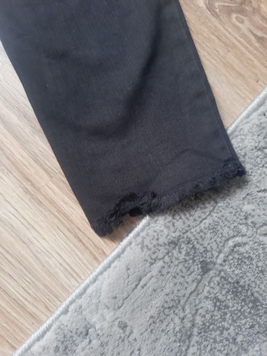 Spodnie czarne monari