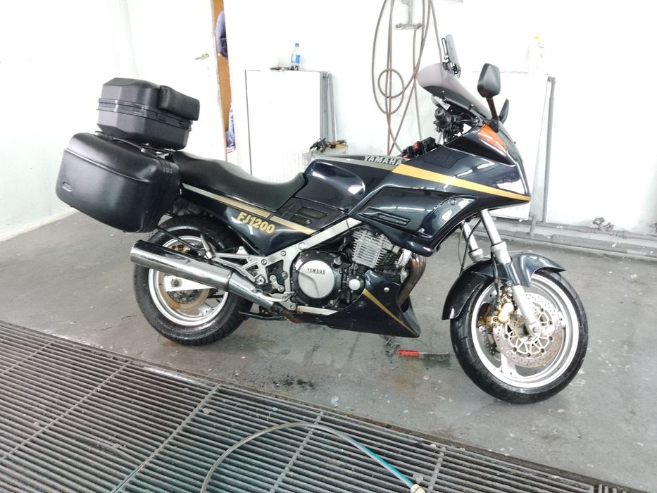 Yamaha. fj 1200