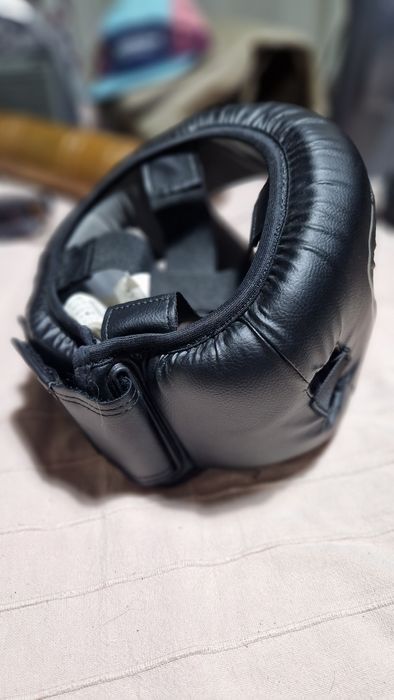 Capacete de boxe outshock