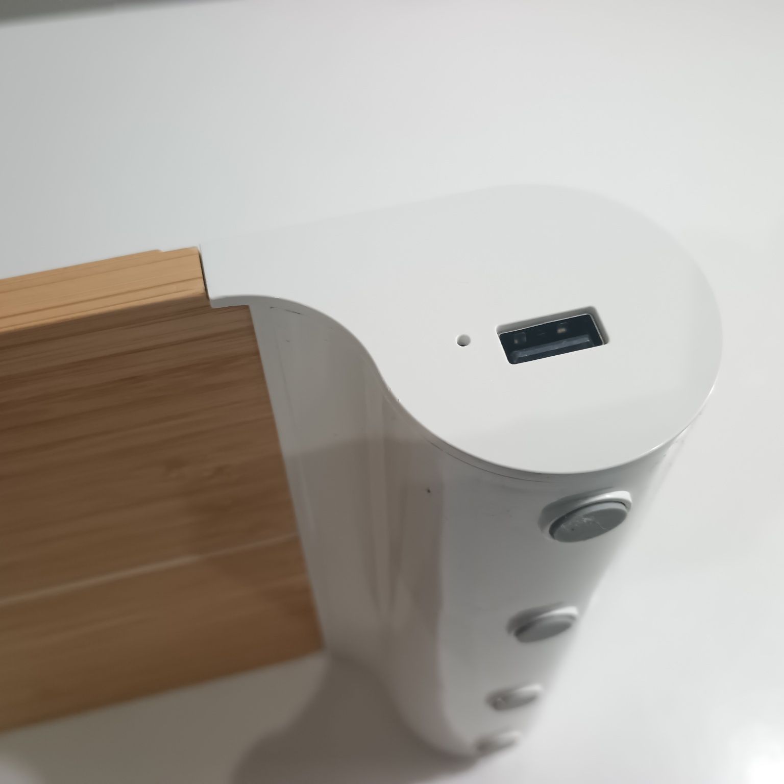 Stojak pod monitor bambus