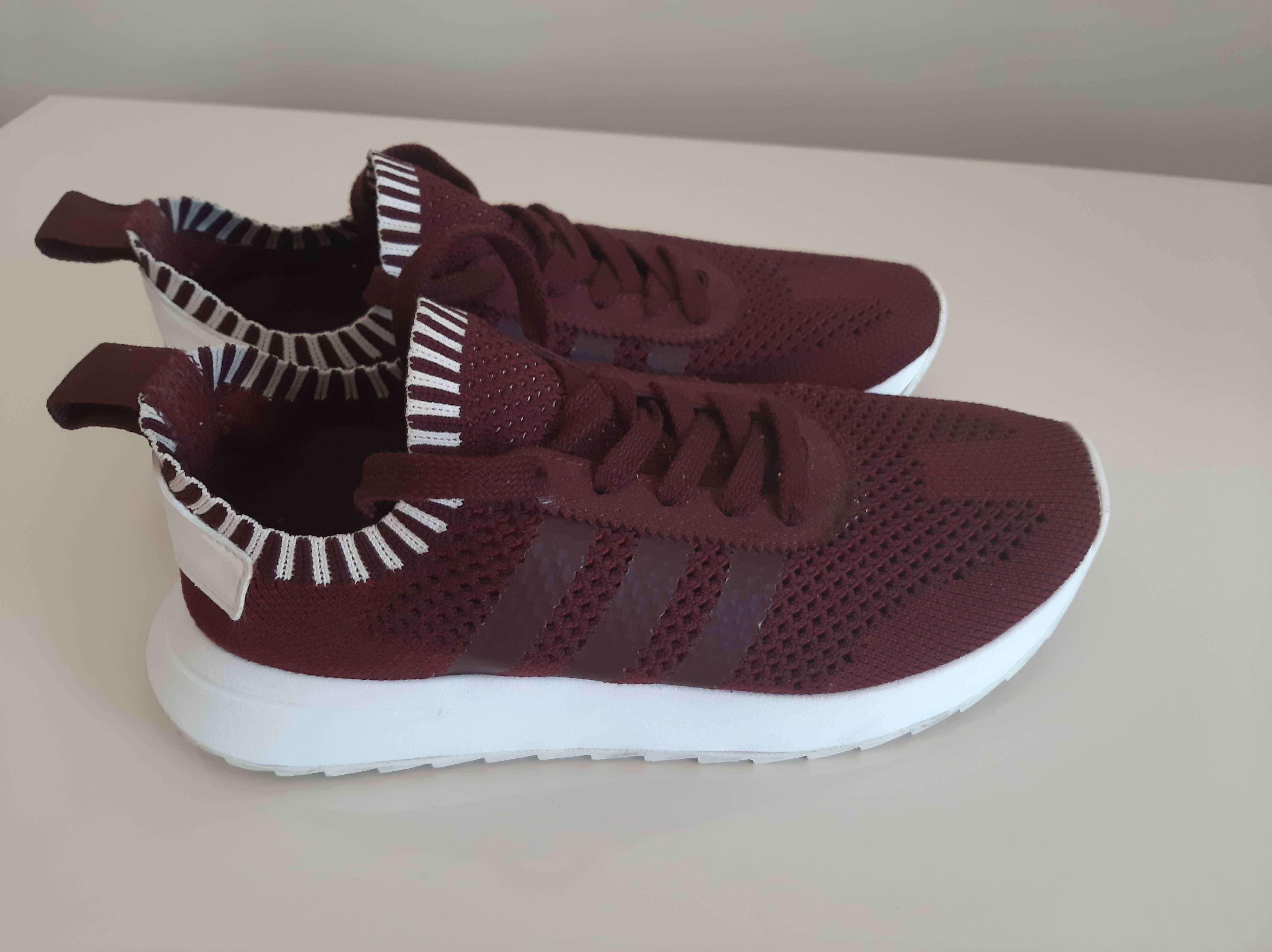 Buty Adidas rozmiar 36 długość wkładki 22,5cm.