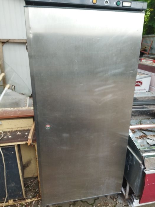 Морозильна камера jumbo