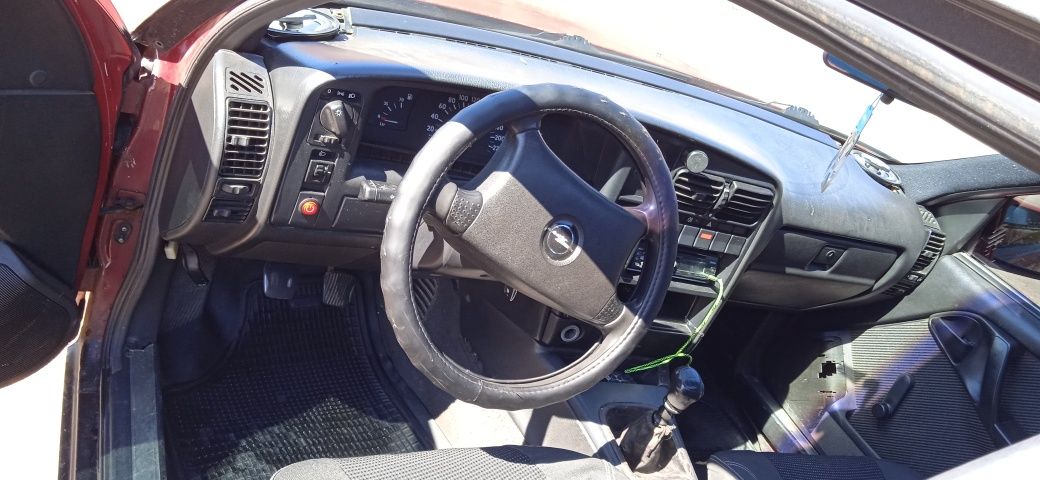 Універсал Opel Omega 2,0