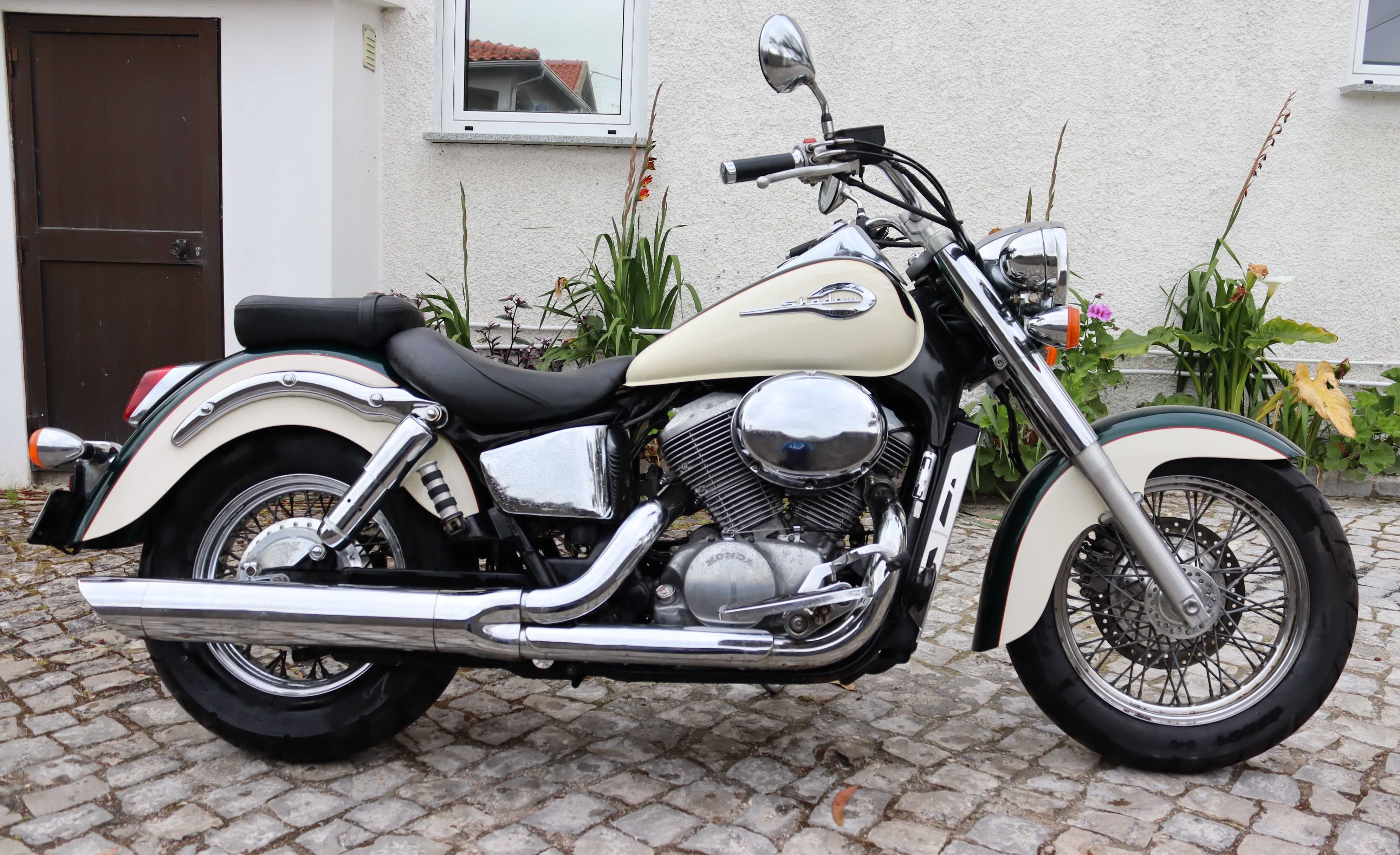 Honda Shadow 750 (Original)