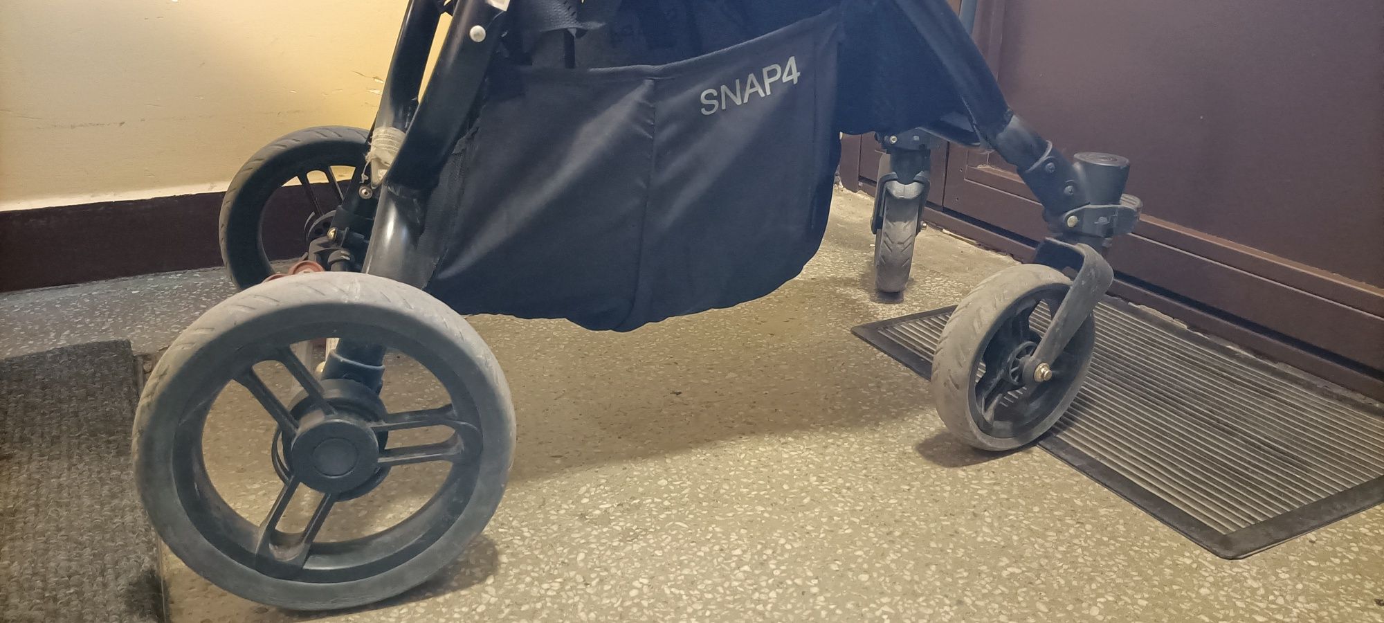 Wózek Spacerowy VALCO SNAP 4 Baby kol. Fioletowy