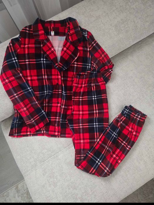 Велюрова піжама дівчатам