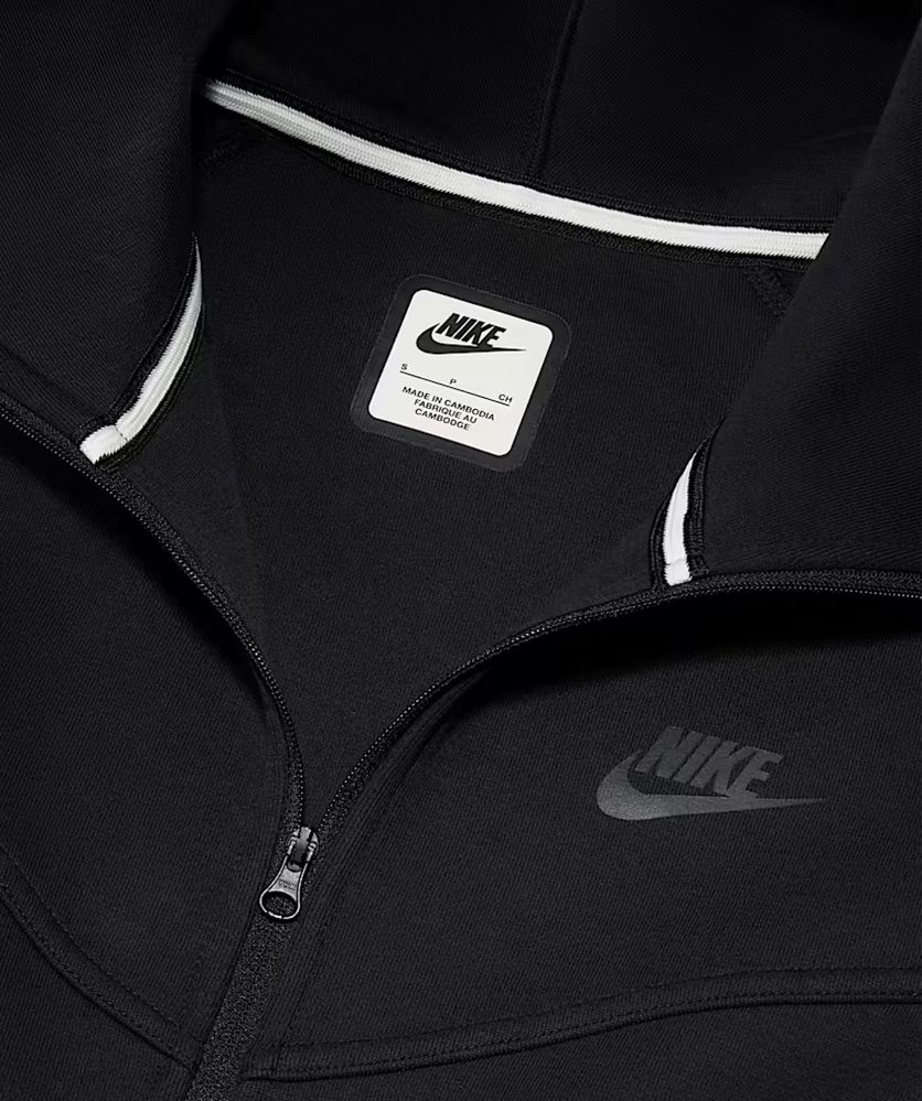 Толстовка Nike FB8338-010, р. S.