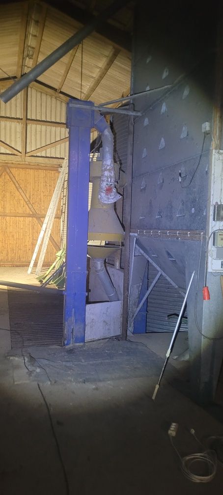 Suszarnia daszkowa 12,5t kukurydzy Kongskilde silos zbożowy żmijka
