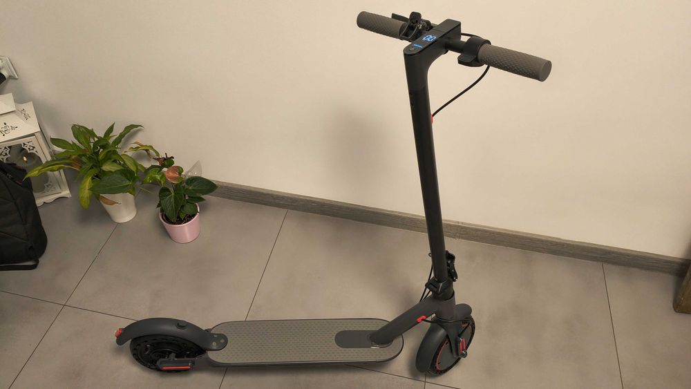 Hulajnoga elektryczna 350watt nowa